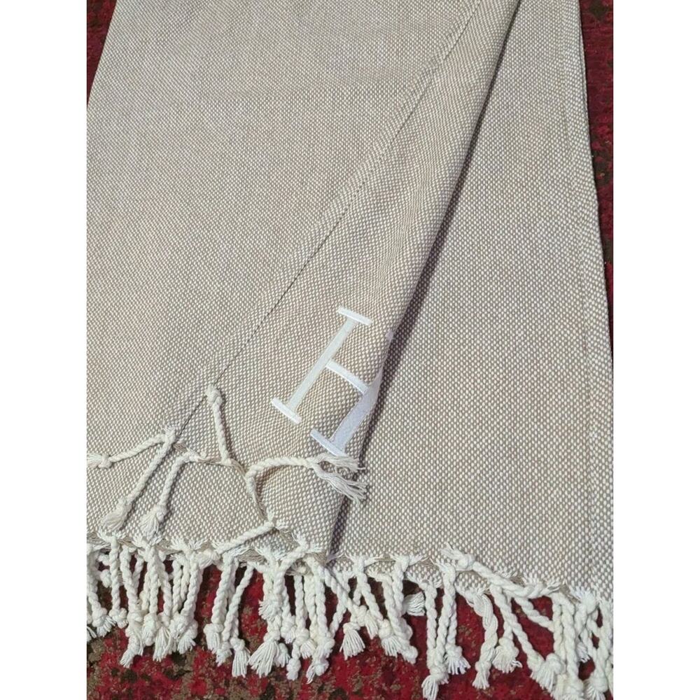 Mudpie Initial H Throw Blanket Woven Fringe 70"X50" Herringbone Monogram - Picture 4 of 11